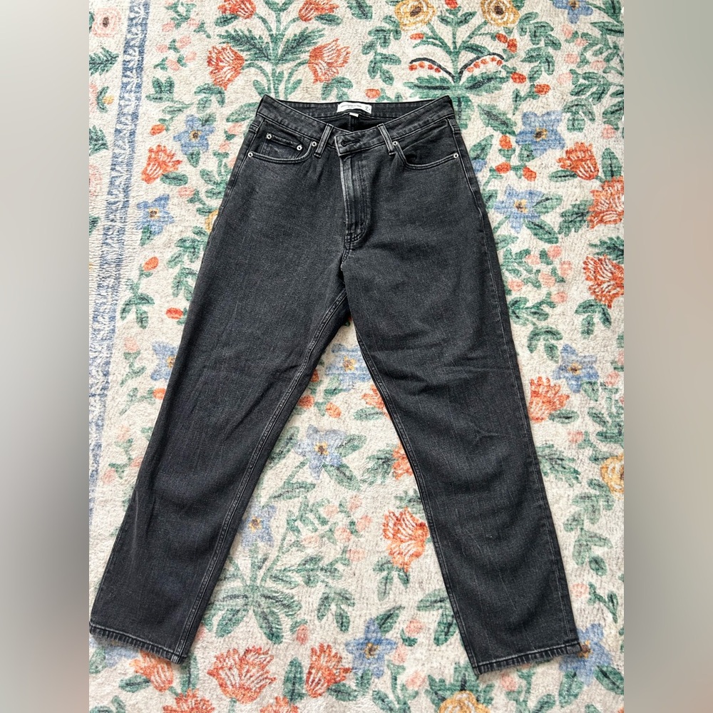 Black Abercrombie and Fitch women’s jeans